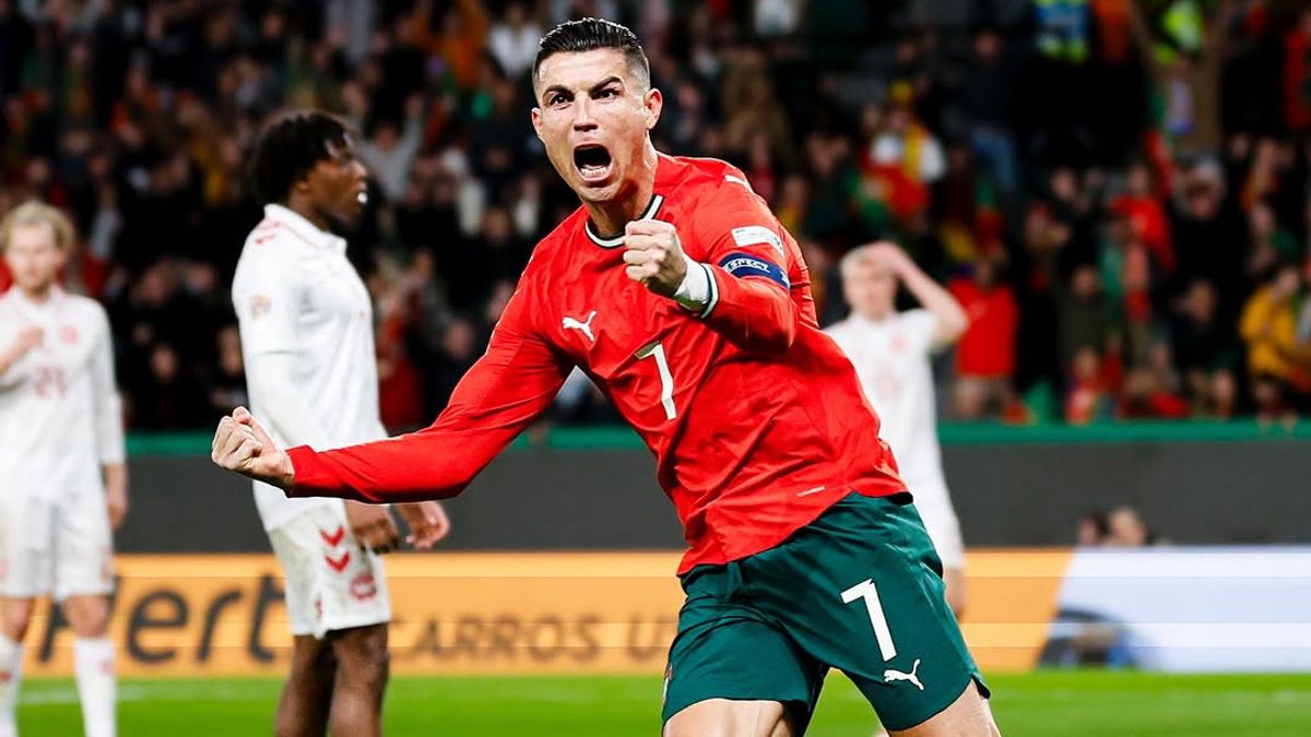 曼联客场险胜切尔西红魔重回榜首